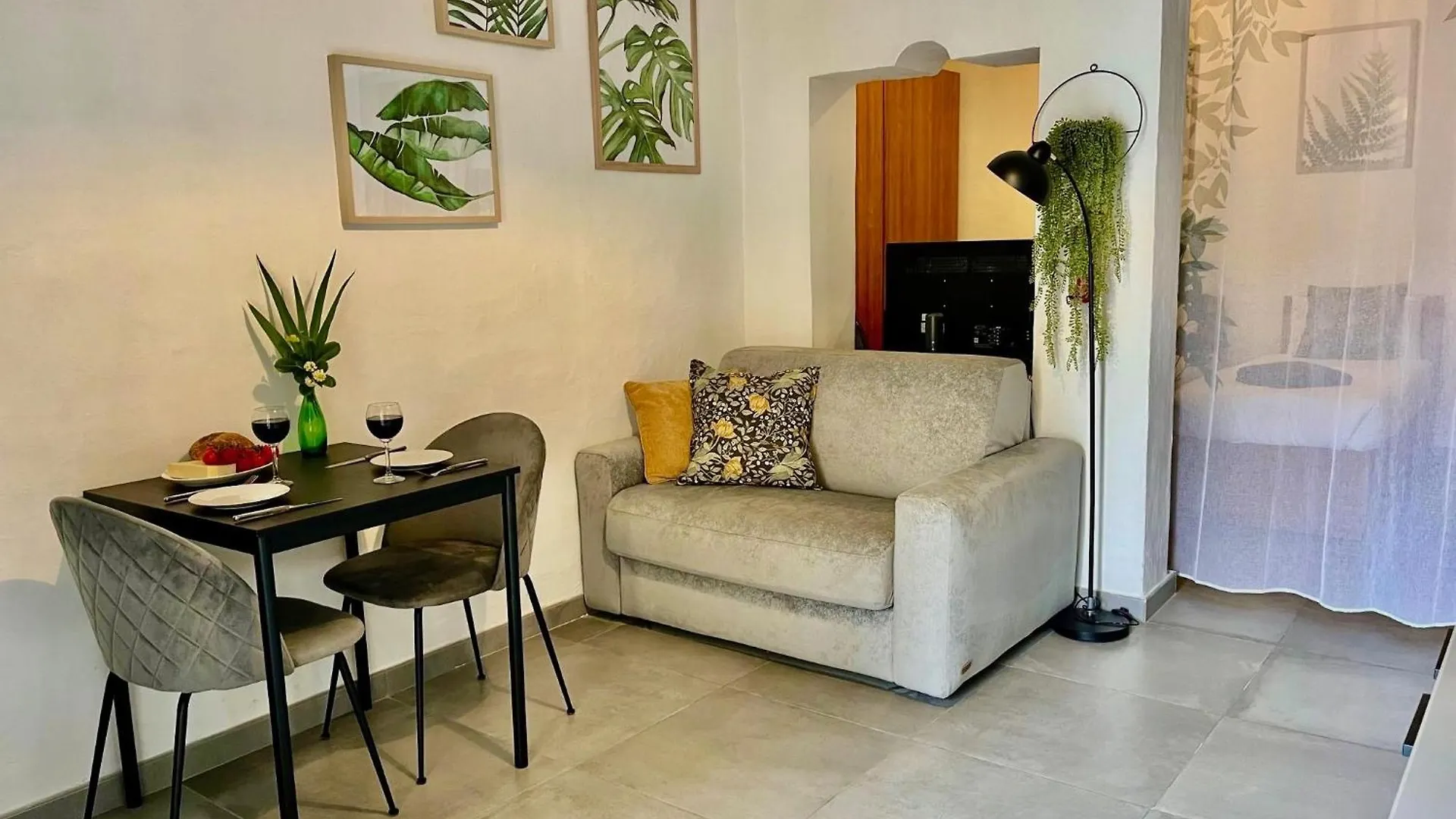 Appartamento Cozy Flat. Swim Beach 2 Minutes Walk. The Old Valletta Mcri1-1