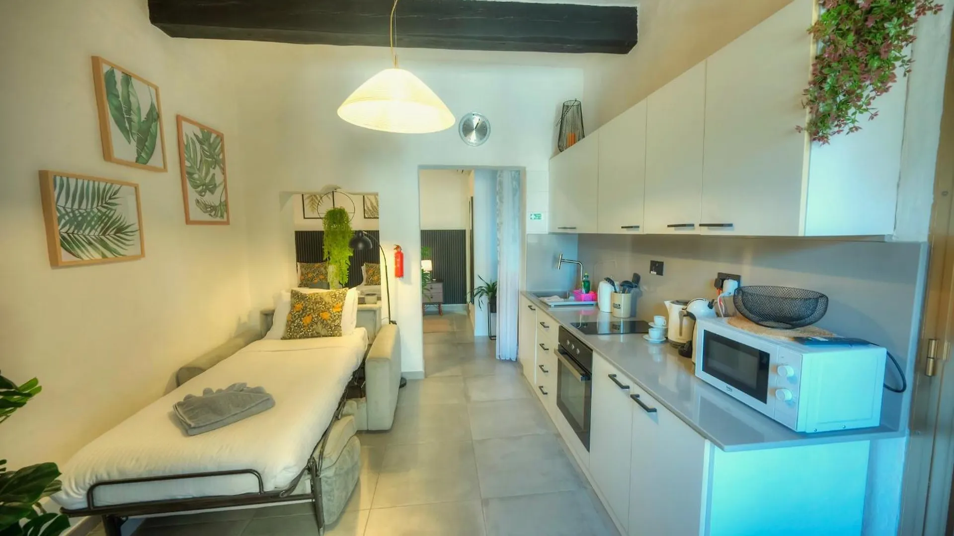 شقة Cozy Flat. Swim Beach 2 Minutes Walk. The Old Valletta Mcri1-1