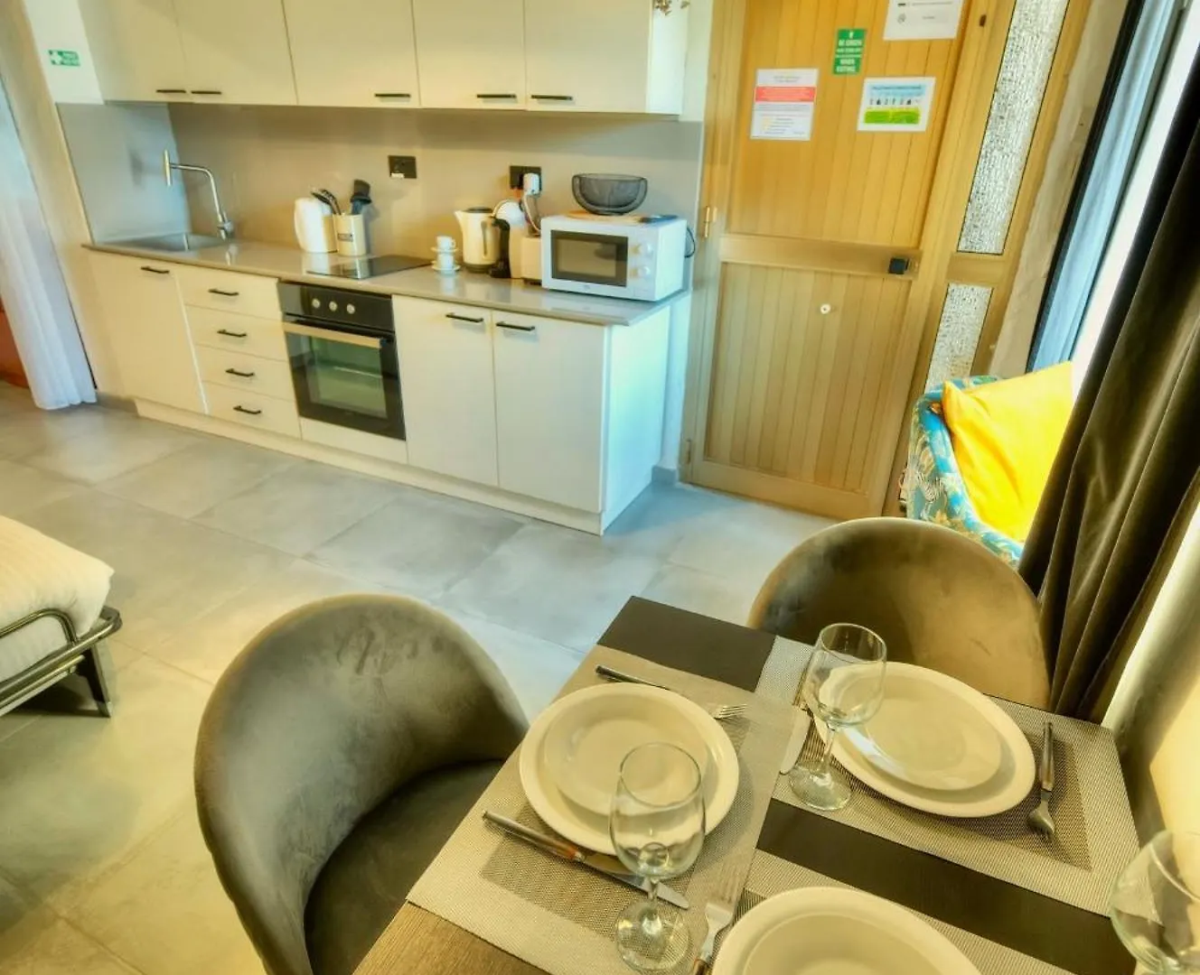Cozy Flat. Swim Beach 2 Minutes Walk. The Old Valletta Mcri1-1 شقة